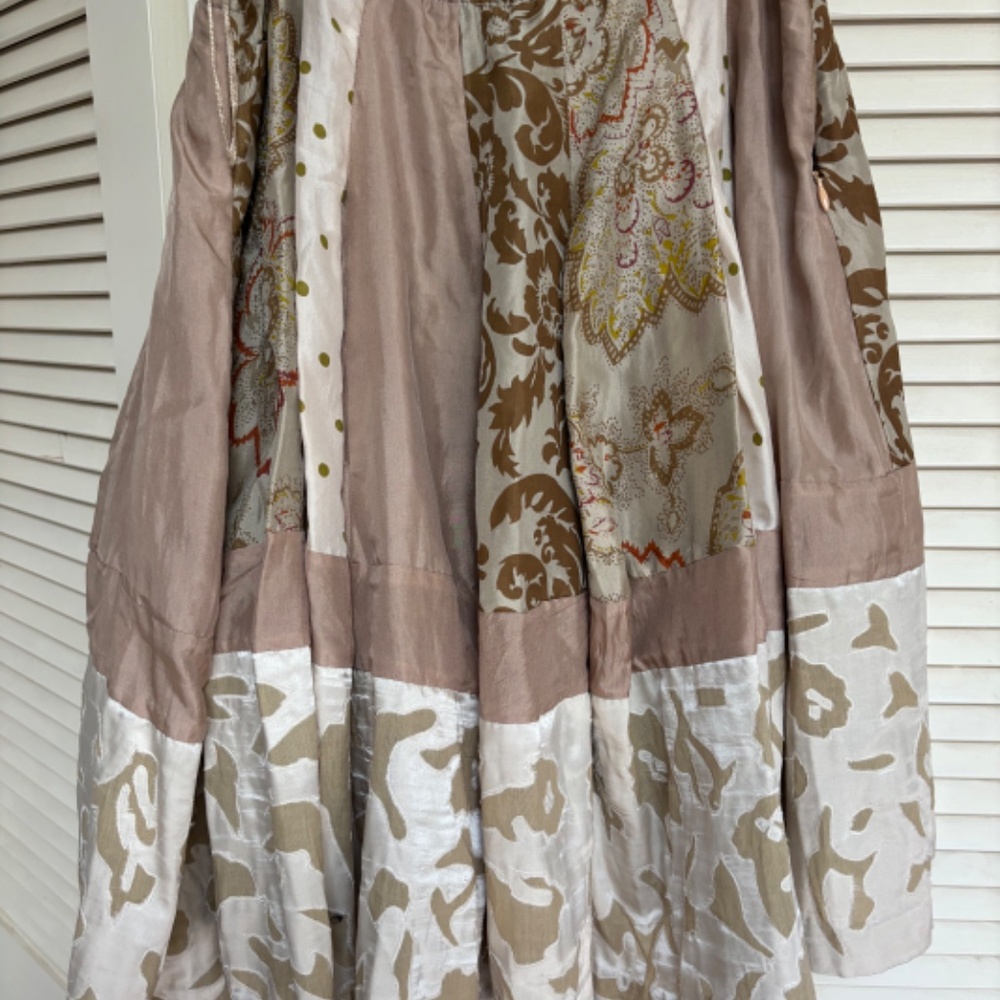 Chan Luu rare beautiful silk skirt